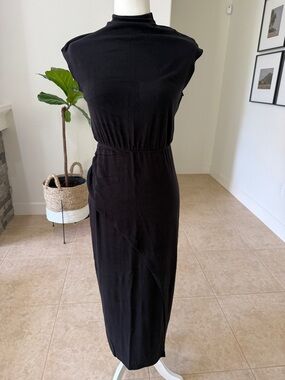 High neckline short sleeve maxi dress